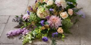 Cottage Garden Single Ended Spray
